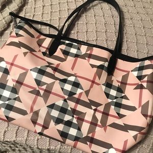 Burberry Tote